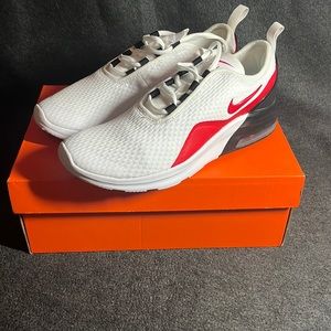 Nike air max motion 2